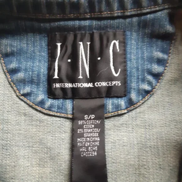 Jean jacket - Picture 2 of 2